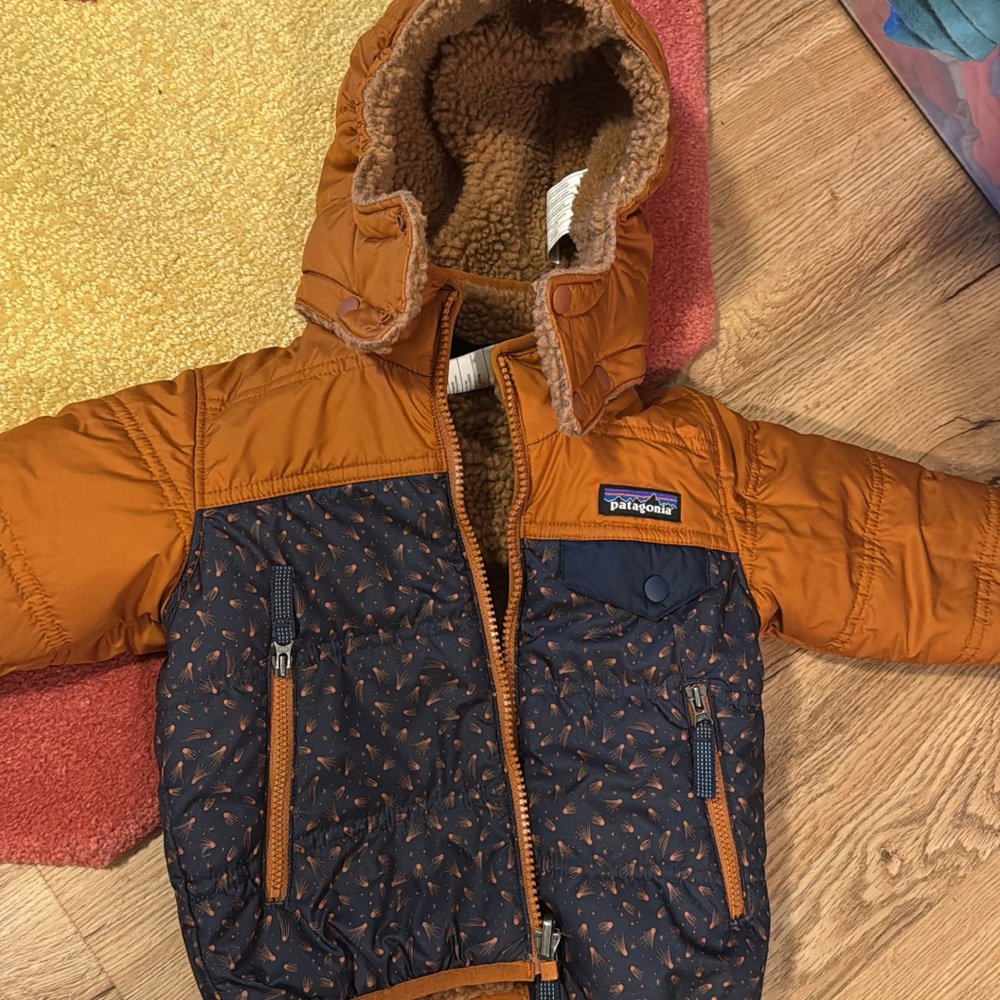 Patagonia Baby Reversible Tribbles Hoody 12-18M - Toasted Brown